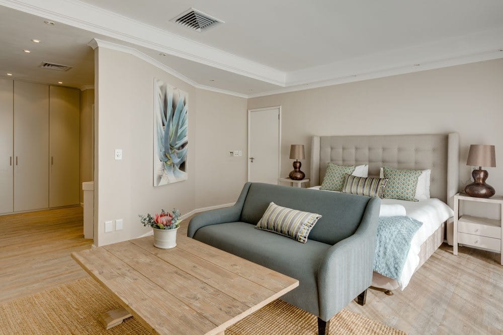 Photo 17 of 15 Woodford accommodation in Camps Bay, Cape Town with 6 bedrooms and 6 bathrooms