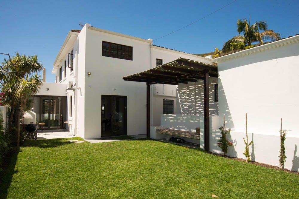 Photo 15 of Avenue Normandie Villa accommodation in Fresnaye, Cape Town with 4 bedrooms and 2 bathrooms