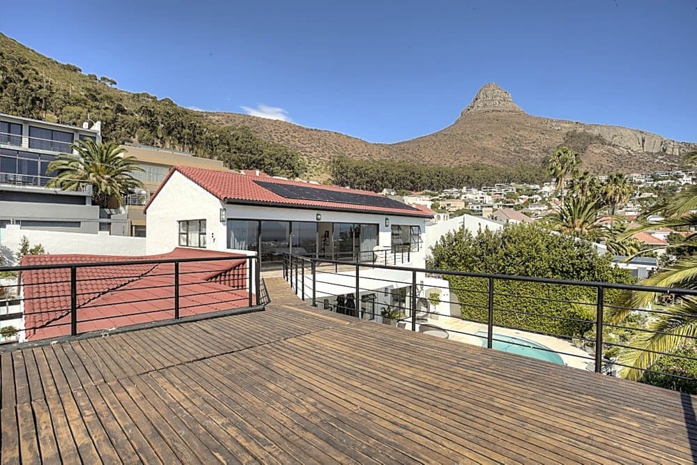 Photo 18 of Fresnaye Bordeaux accommodation in Fresnaye, Cape Town with 4 bedrooms and 4 bathrooms