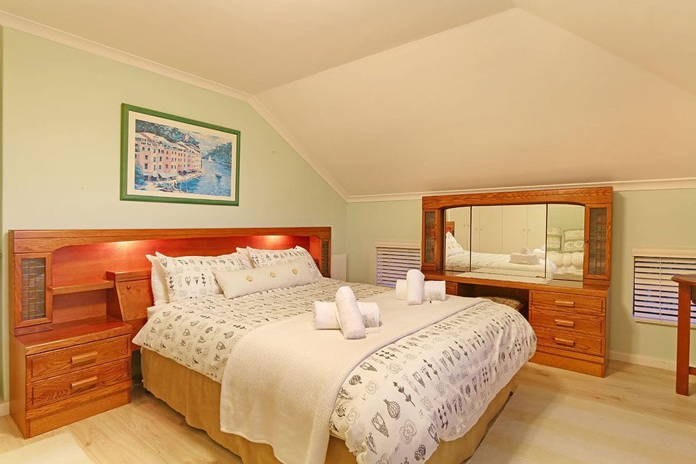 Photo 6 of Sterling Way 50 accommodation in Melkbosstrand, Cape Town with 4 bedrooms and 3 bathrooms