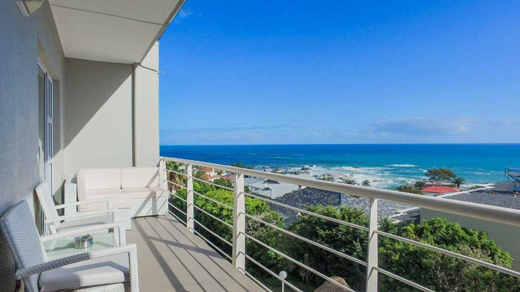 Photo 13 of 17 Oceana accommodation in Camps Bay, Cape Town with 2 bedrooms and 2 bathrooms
