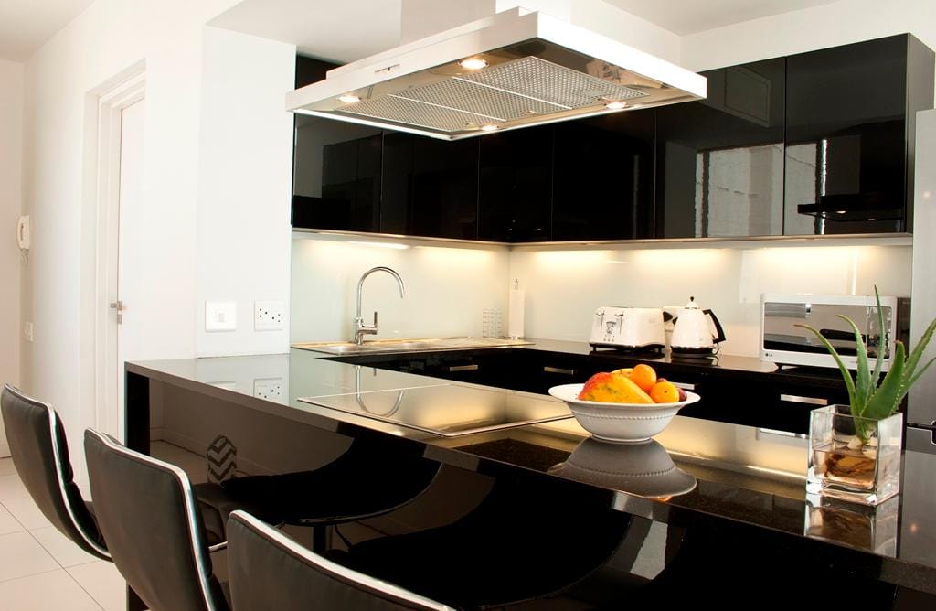 Photo 7 of Colosseum Penthouse accommodation in City Centre, Cape Town with 2 bedrooms and 1.5 bathrooms