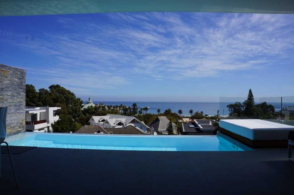 Photo 2 of Habrok accommodation in Camps Bay, Cape Town with 4 bedrooms and 4 bathrooms