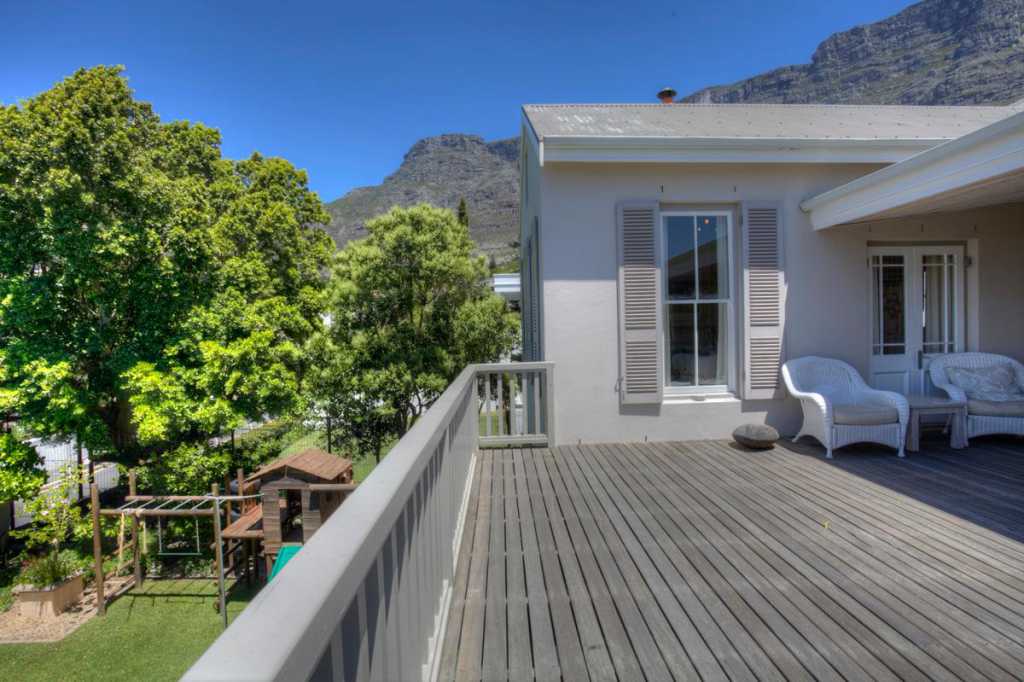 Photo 5 of Danning Residence accommodation in Oranjezicht, Cape Town with 4 bedrooms and 4 bathrooms