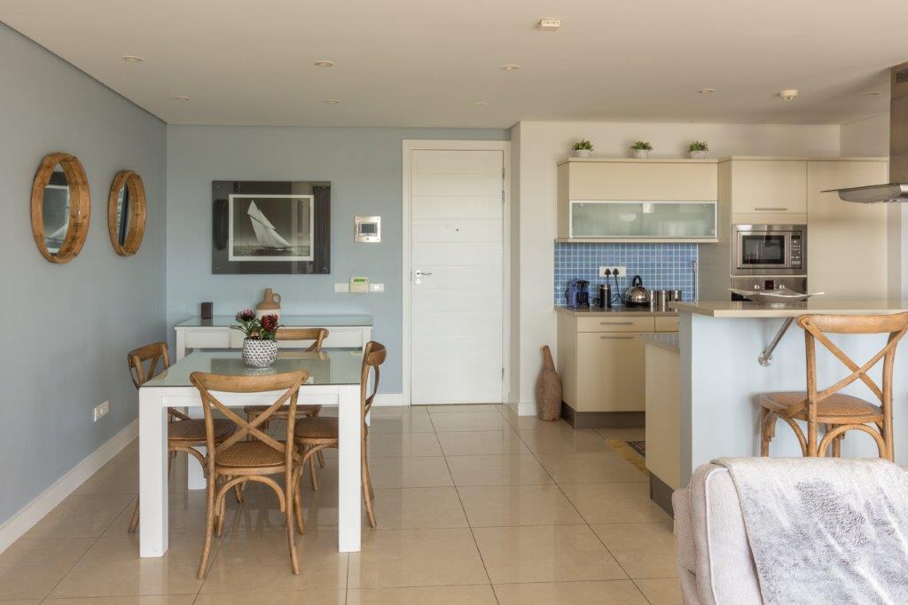 Photo 14 of Juliette 506 accommodation in V&A Waterfront, Cape Town with 2 bedrooms and 2 bathrooms
