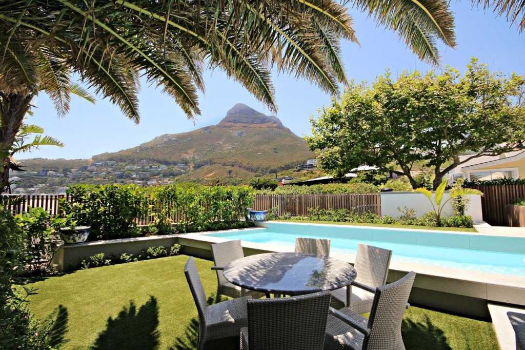 Photo 17 of The Ridge accommodation in Clifton, Cape Town with 4 bedrooms and 4.5 bathrooms