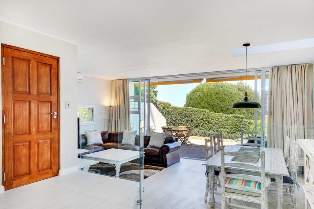 Photo 17 of Driftwood accommodation in Camps Bay, Cape Town with 2 bedrooms and 2 bathrooms
