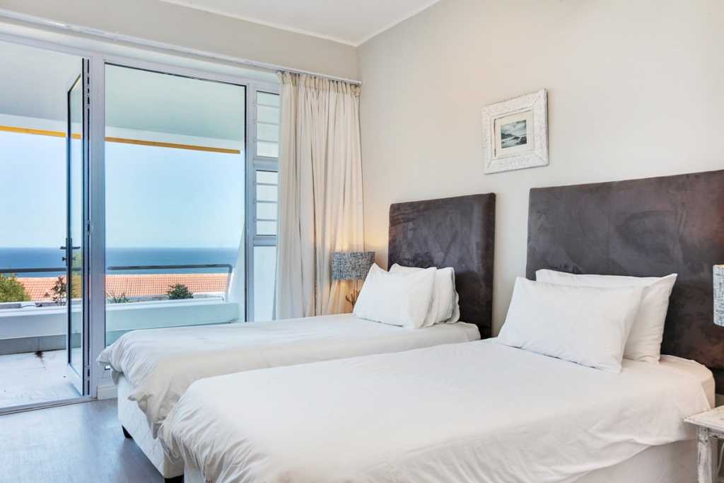 Photo 9 of Driftwood accommodation in Camps Bay, Cape Town with 2 bedrooms and 2 bathrooms