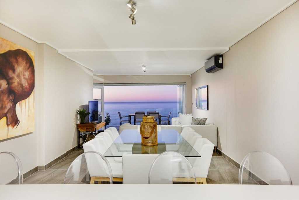 Photo 3 of Houghton Views accommodation in Camps Bay, Cape Town with 4 bedrooms and 4 bathrooms