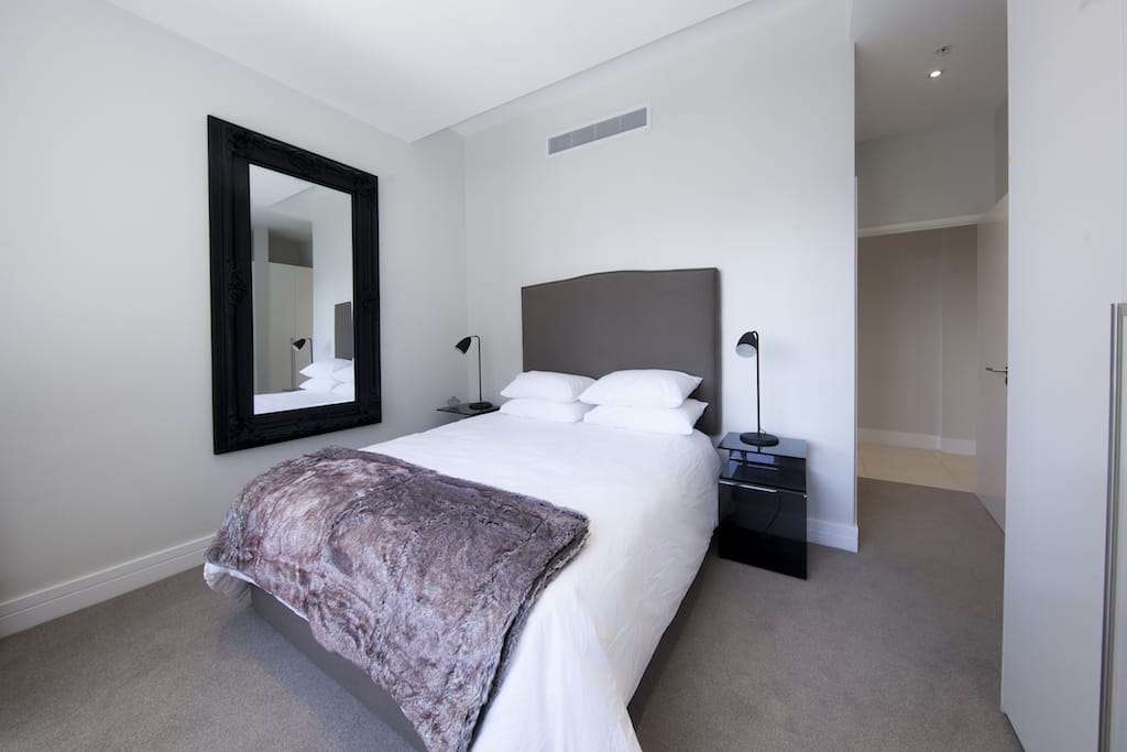 Photo 14 of Radisson 1510 accommodation in City Centre, Cape Town with 2 bedrooms and 2 bathrooms