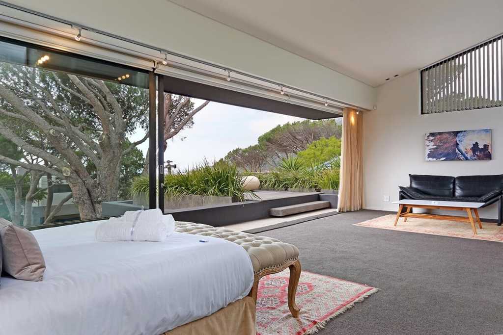 Photo 33 of Villa Alba accommodation in Camps Bay, Cape Town with 3 bedrooms and 3 bathrooms
