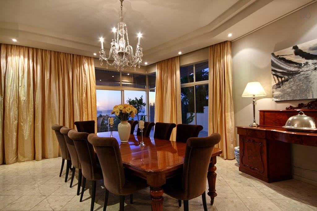 Photo 5 of Villa Marina accommodation in Bantry Bay, Cape Town with 4 bedrooms and 4 bathrooms
