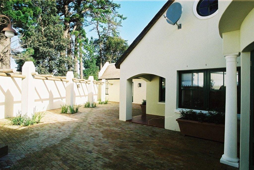 Photo 1 of Constantia African Dream accommodation in Constantia, Cape Town with 5 bedrooms and 5 bathrooms