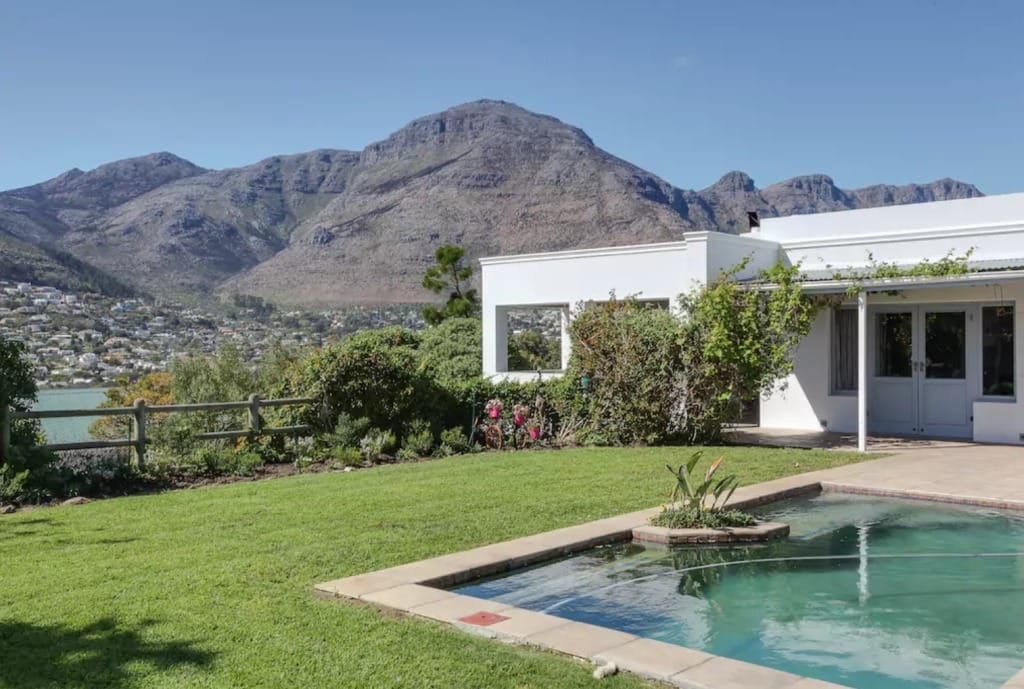 Photo 9 of Dana House Hout Bay accommodation in Hout Bay, Cape Town with 4 bedrooms and 4 bathrooms
