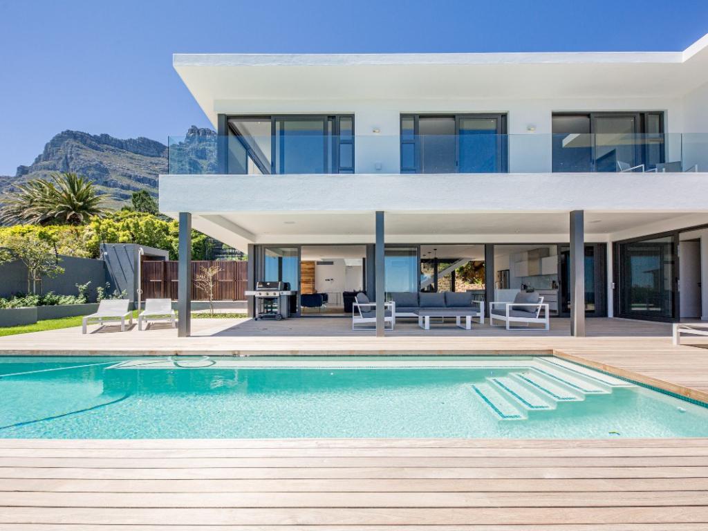 Photo 24 of 8 Fiskaal Villa accommodation in Camps Bay, Cape Town with 6 bedrooms and 6 bathrooms
