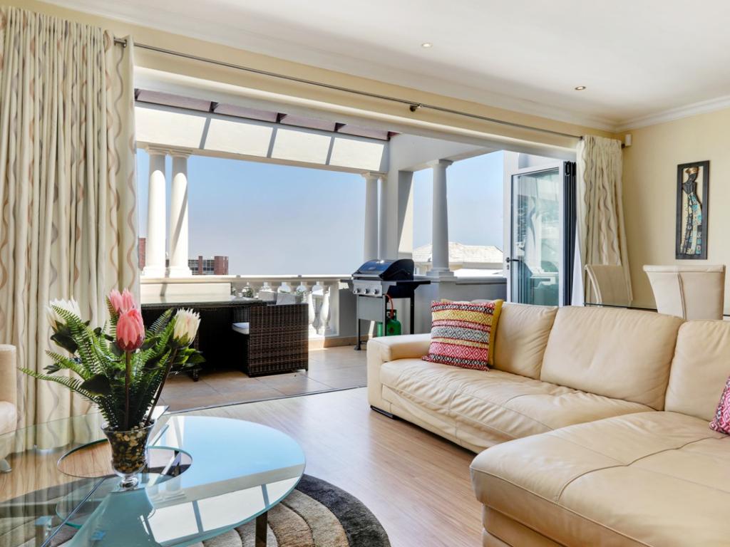 Photo 20 of Berkely Place accommodation in Camps Bay, Cape Town with 3 bedrooms and 2 bathrooms
