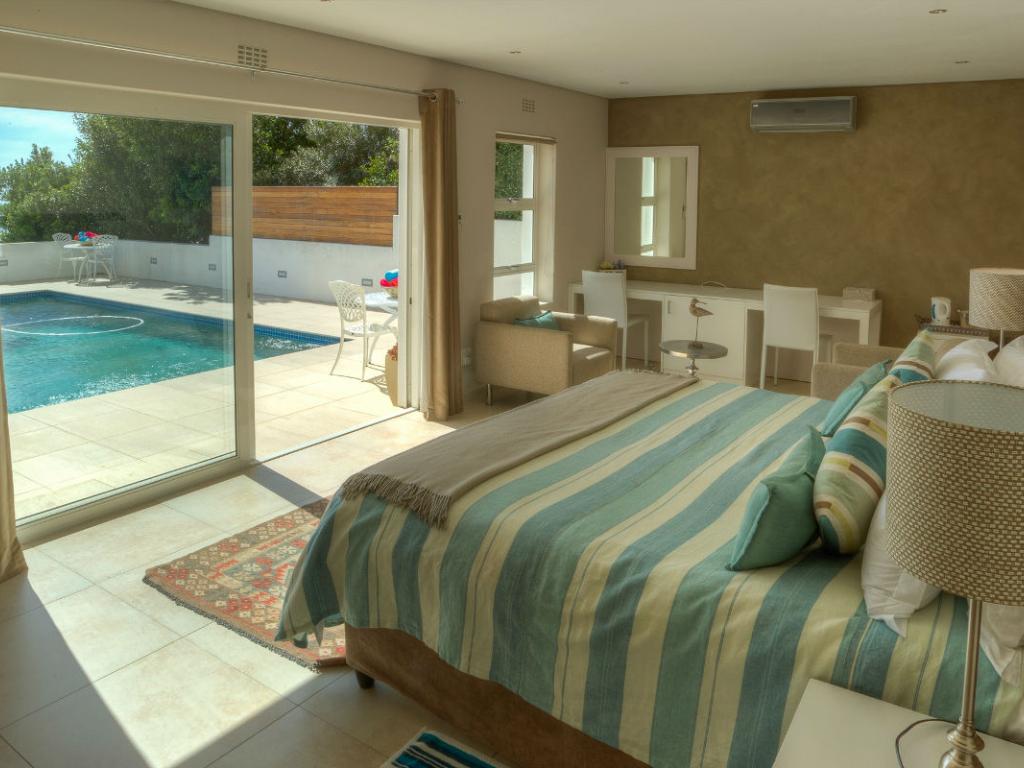 Photo 17 of Hoopoe Villa accommodation in Camps Bay, Cape Town with 4 bedrooms and 4 bathrooms