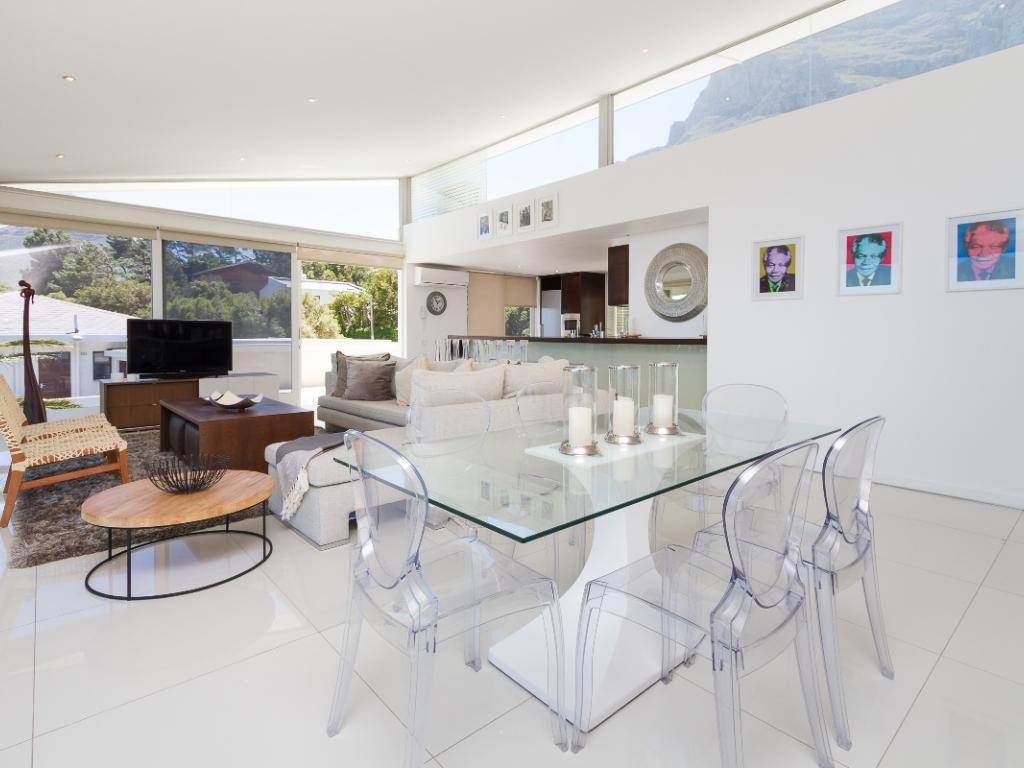 Photo 14 of Horak Haven accommodation in Camps Bay, Cape Town with 3 bedrooms and 3 bathrooms