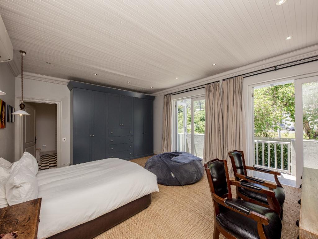 Photo 12 of La Massaria accommodation in Camps Bay, Cape Town with 4 bedrooms and 4 bathrooms