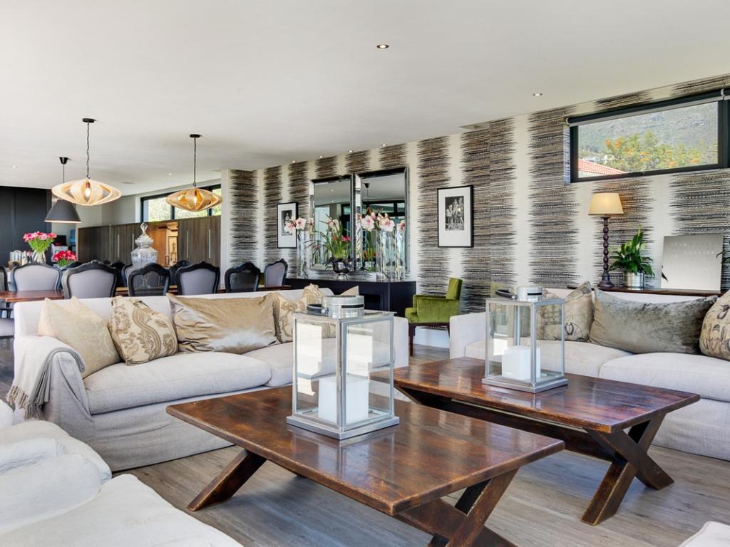 Photo 6 of Meadows accommodation in Camps Bay, Cape Town with 5 bedrooms and 5 bathrooms