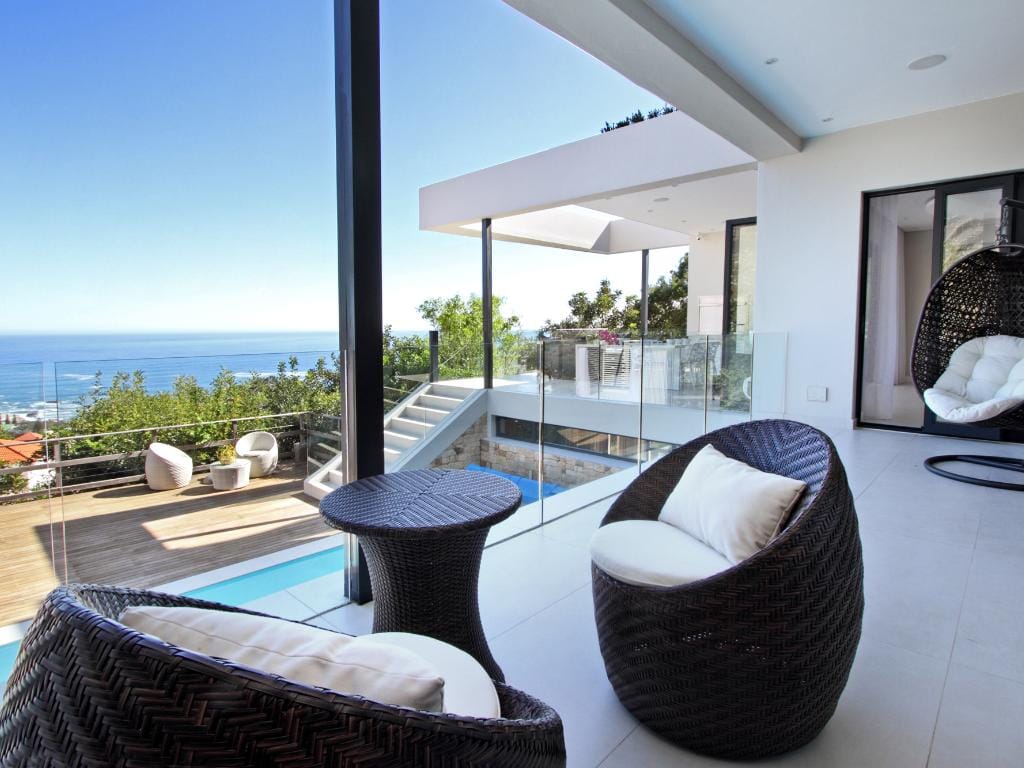 Photo 2 of Omorphi accommodation in Camps Bay, Cape Town with 5 bedrooms and 4.5 bathrooms