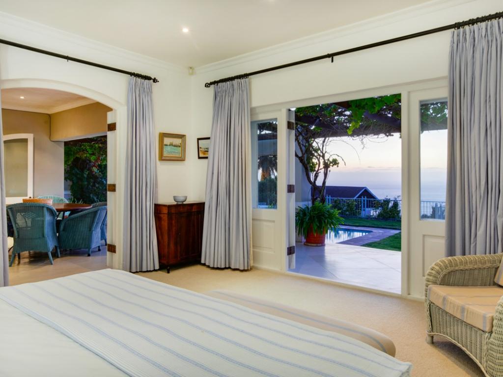 Photo 18 of OverKloof accommodation in Camps Bay, Cape Town with 4 bedrooms and 3 bathrooms