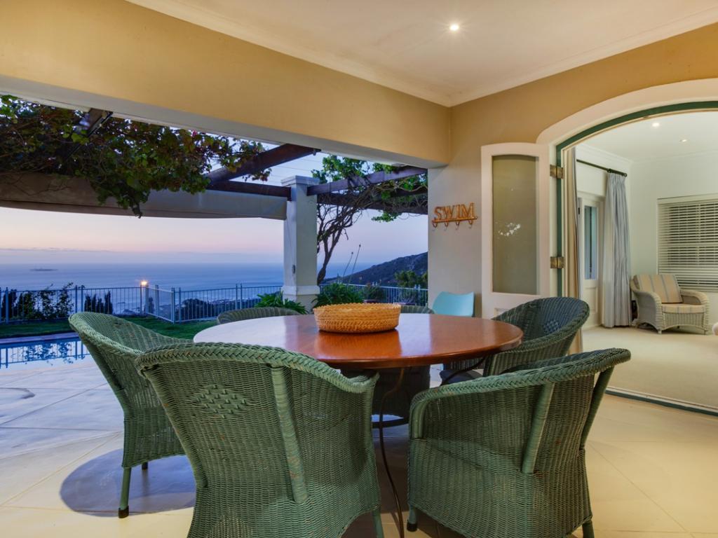 Photo 8 of OverKloof accommodation in Camps Bay, Cape Town with 4 bedrooms and 3 bathrooms