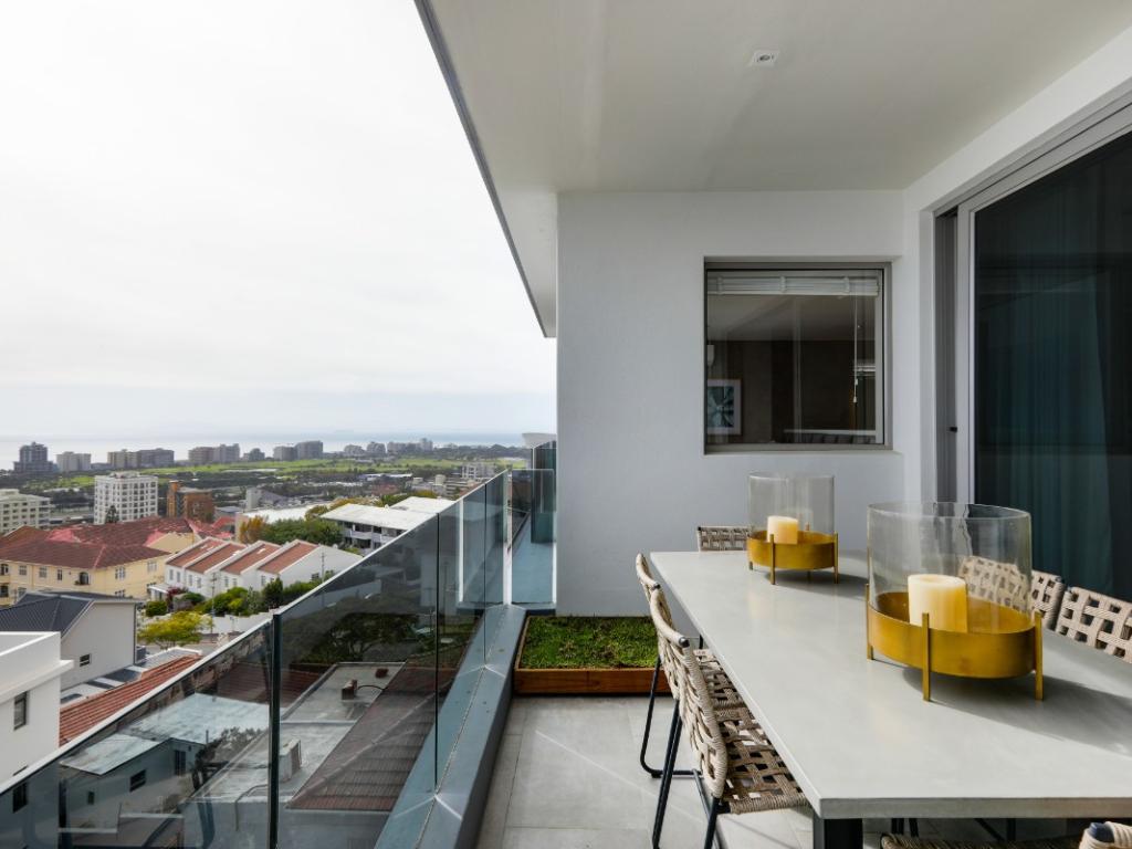 Photo 3 of Penthouse on B accommodation in Sea Point, Cape Town with 2 bedrooms and 2 bathrooms