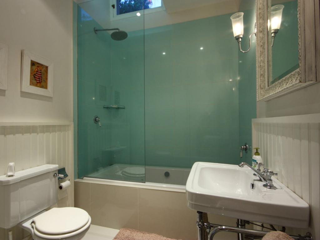 Photo 16 of Six Selbourne accommodation in Sea Point, Cape Town with 4 bedrooms and 4 bathrooms