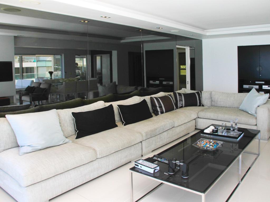 Photo 10 of The Aria accommodation in Clifton, Cape Town with 3 bedrooms and 2 bathrooms