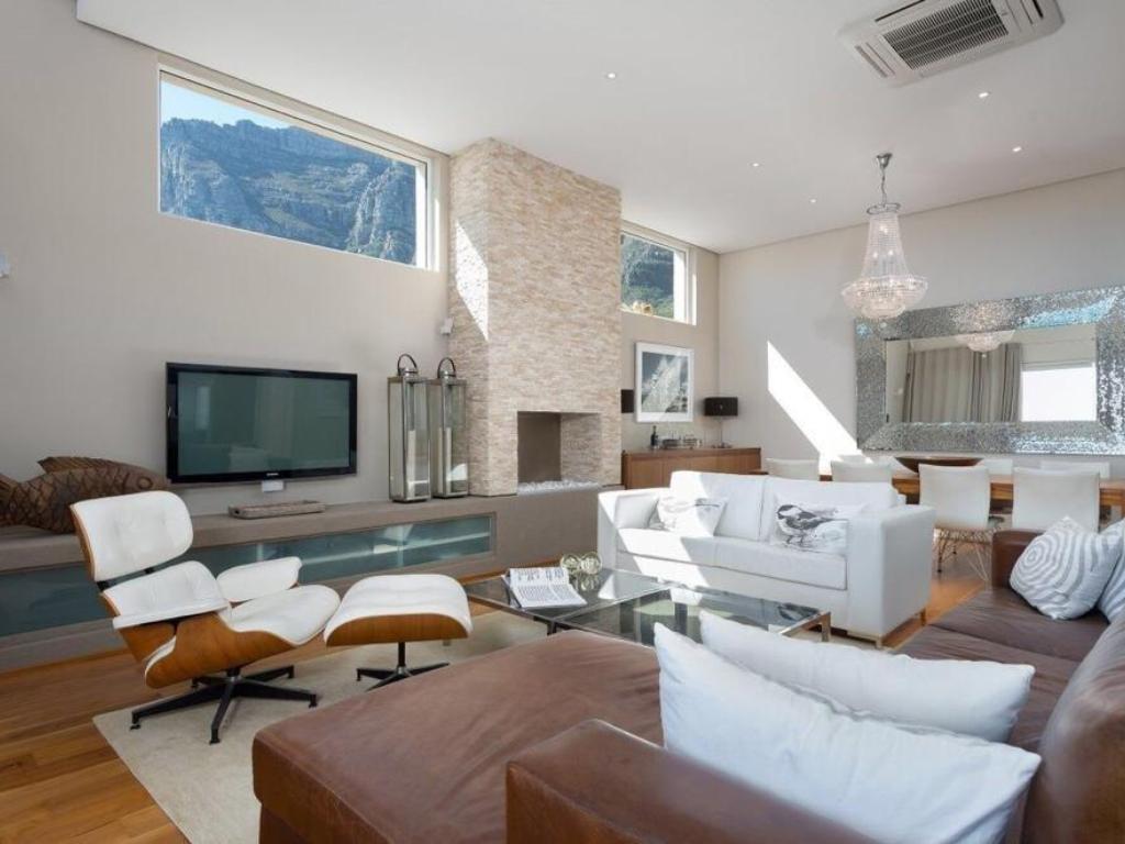 Photo 3 of Theresa Views Villa accommodation in Camps Bay, Cape Town with 4 bedrooms and 4 bathrooms