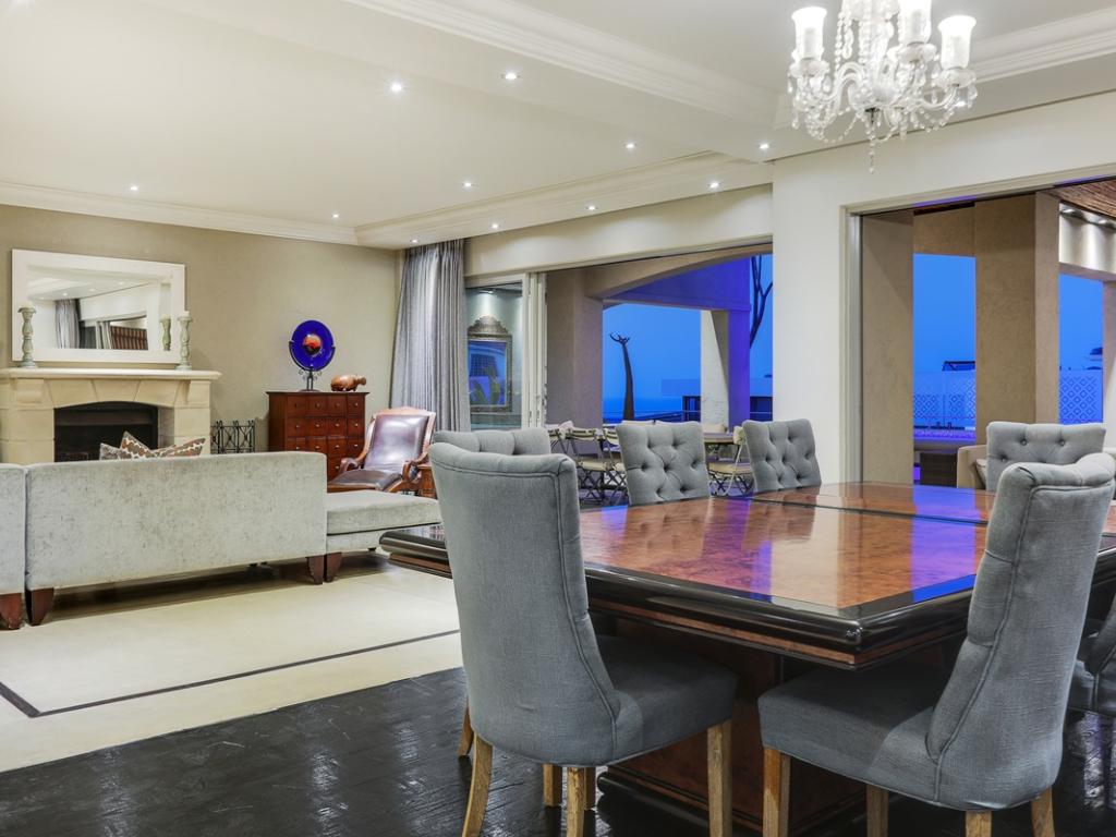 Photo 26 of Villa Fresnaye accommodation in Fresnaye, Cape Town with 4 bedrooms and 4 bathrooms
