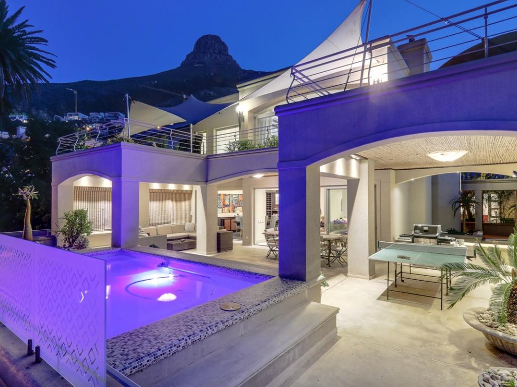 Photo 29 of Villa Fresnaye accommodation in Fresnaye, Cape Town with 4 bedrooms and 4 bathrooms