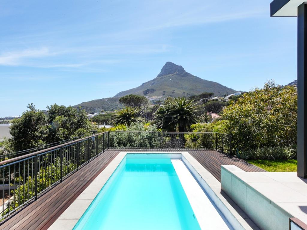 Photo 24 of Villa Quebec Road accommodation in Camps Bay, Cape Town with 4 bedrooms and 3 bathrooms