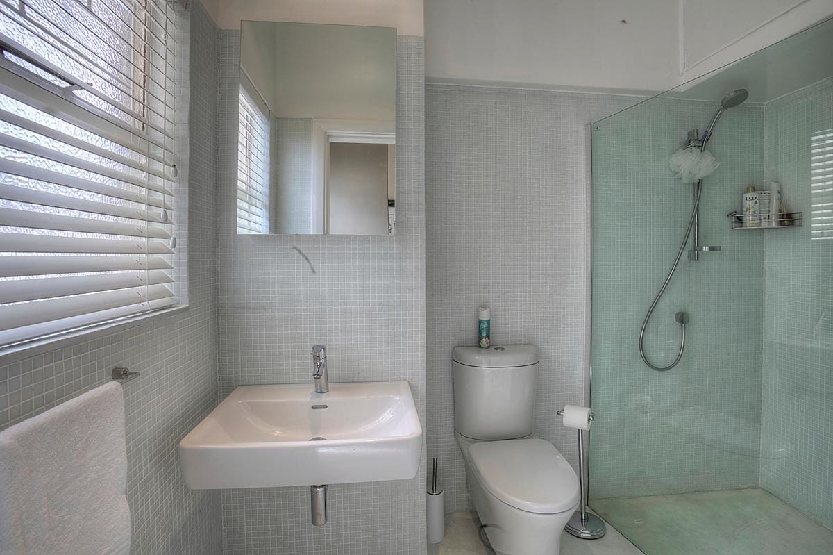 Photo 10 of 10 Tamboershof Apartment accommodation in Tamboerskloof, Cape Town with 1 bedrooms and 1 bathrooms
