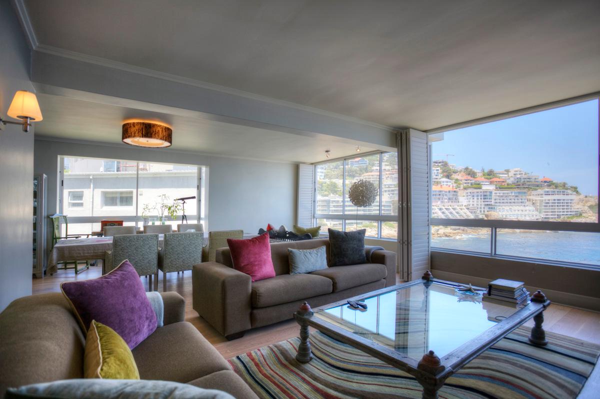 Photo 12 of Seacliffe 204 accommodation in Bantry Bay, Cape Town with 3 bedrooms and 3 bathrooms