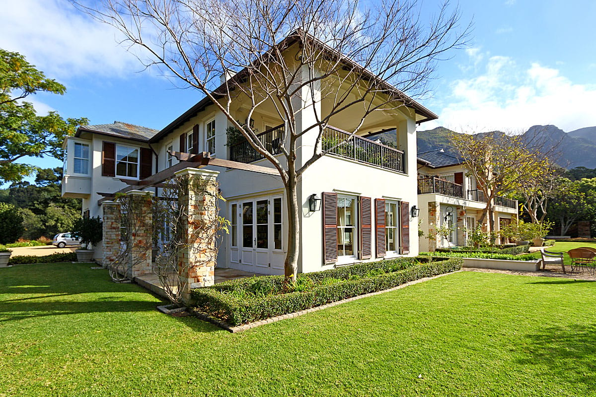 Photo 31 of 5 Star Constantia accommodation in Constantia, Cape Town with 6 bedrooms and 6.5 bathrooms