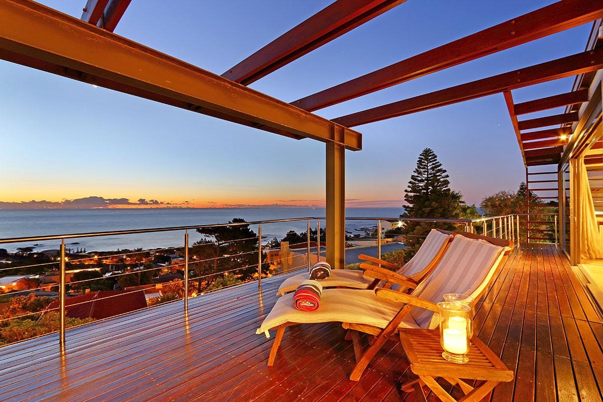 Photo 16 of 50 on Hely accommodation in Camps Bay, Cape Town with 6 bedrooms and 3 bathrooms