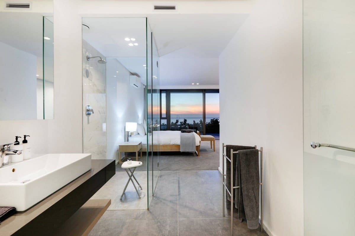 Photo 23 of Skyline Views accommodation in Camps Bay, Cape Town with 5 bedrooms and 5 bathrooms