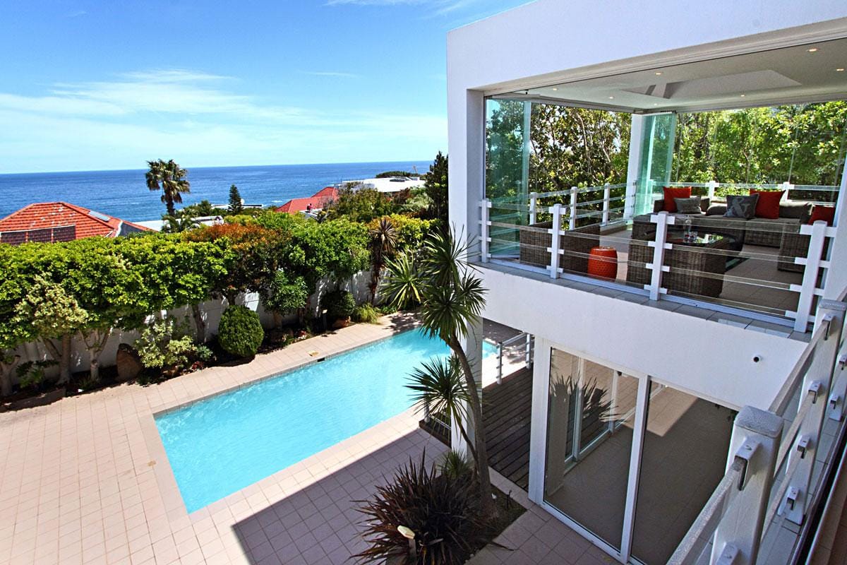 Photo 19 of Camps Bay Meadows accommodation in Camps Bay, Cape Town with 7 bedrooms and 5 bathrooms
