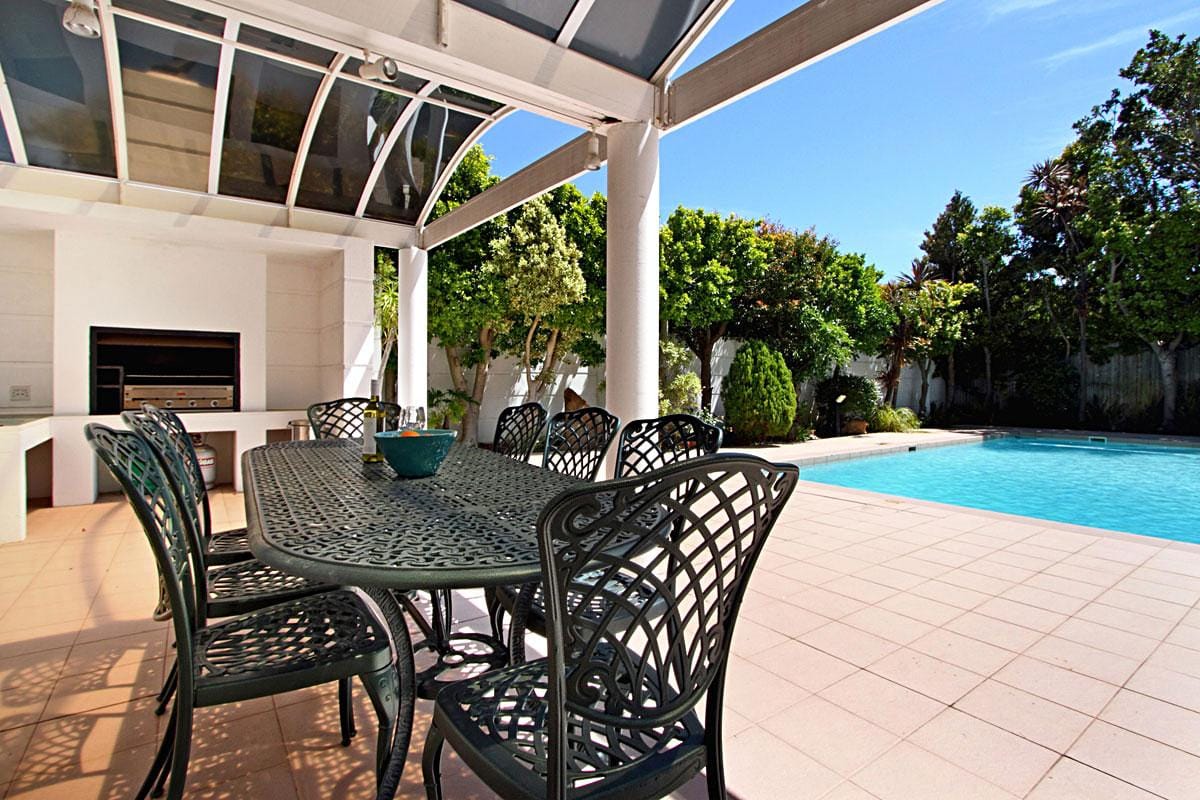 Photo 20 of Camps Bay Meadows accommodation in Camps Bay, Cape Town with 7 bedrooms and 5 bathrooms