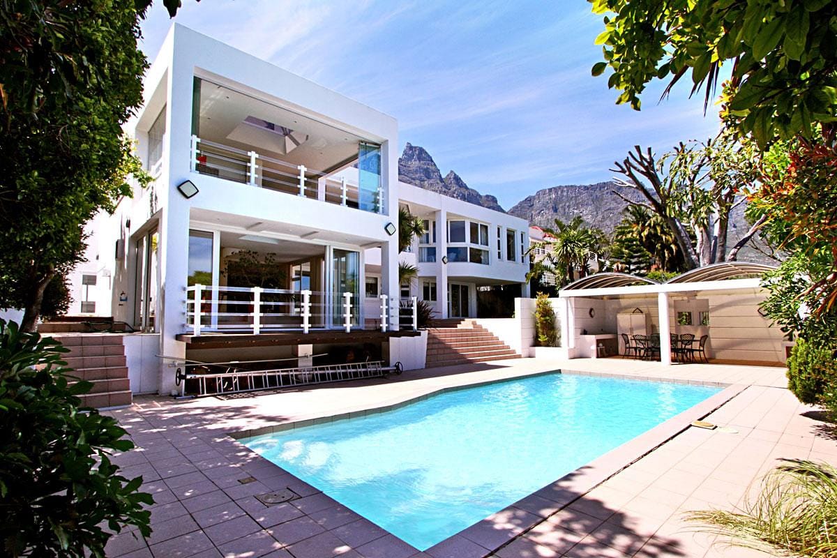 Photo 21 of Camps Bay Meadows accommodation in Camps Bay, Cape Town with 7 bedrooms and 5 bathrooms