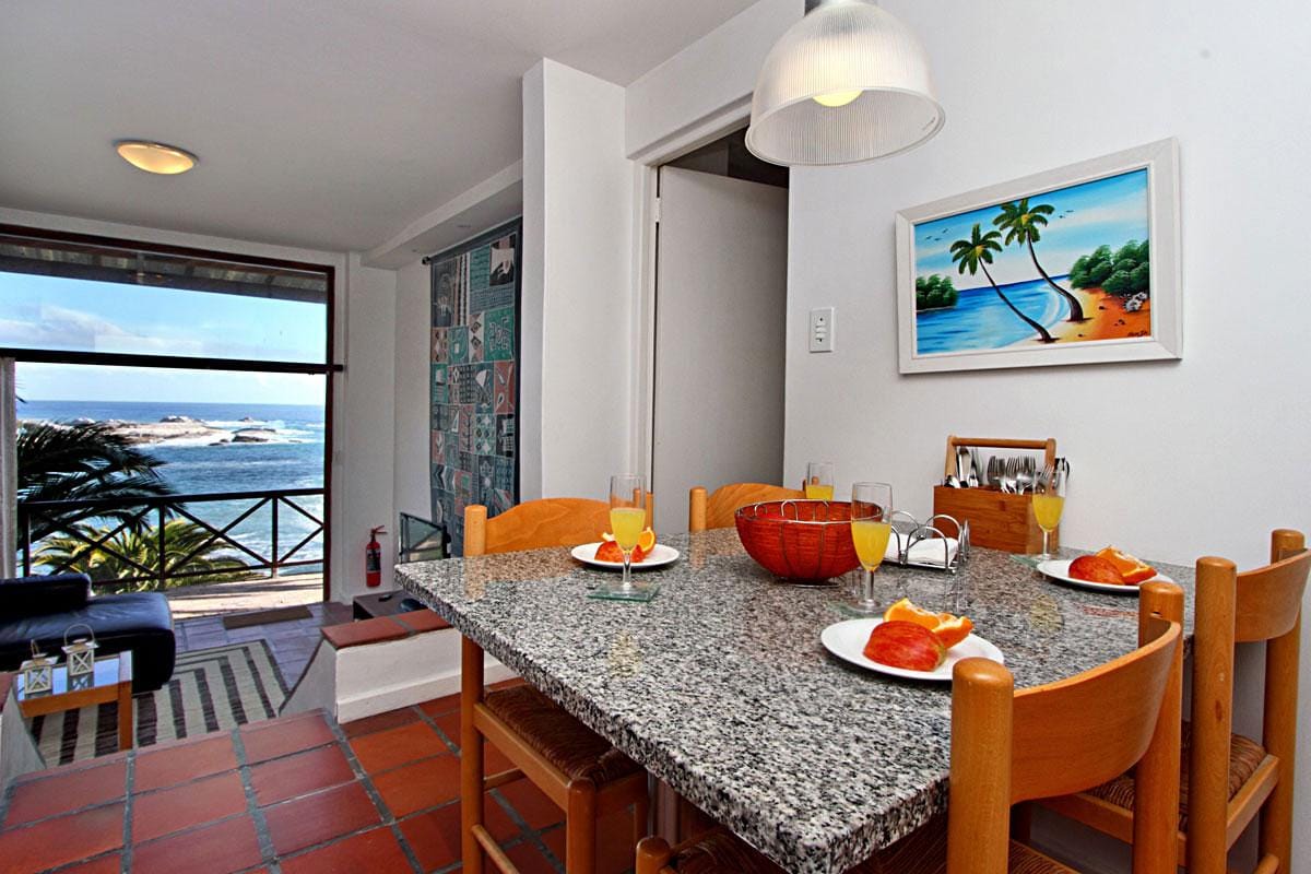 Photo 21 of Camps Bay Terrace Palm Suite accommodation in Camps Bay, Cape Town with 2 bedrooms and 2 bathrooms