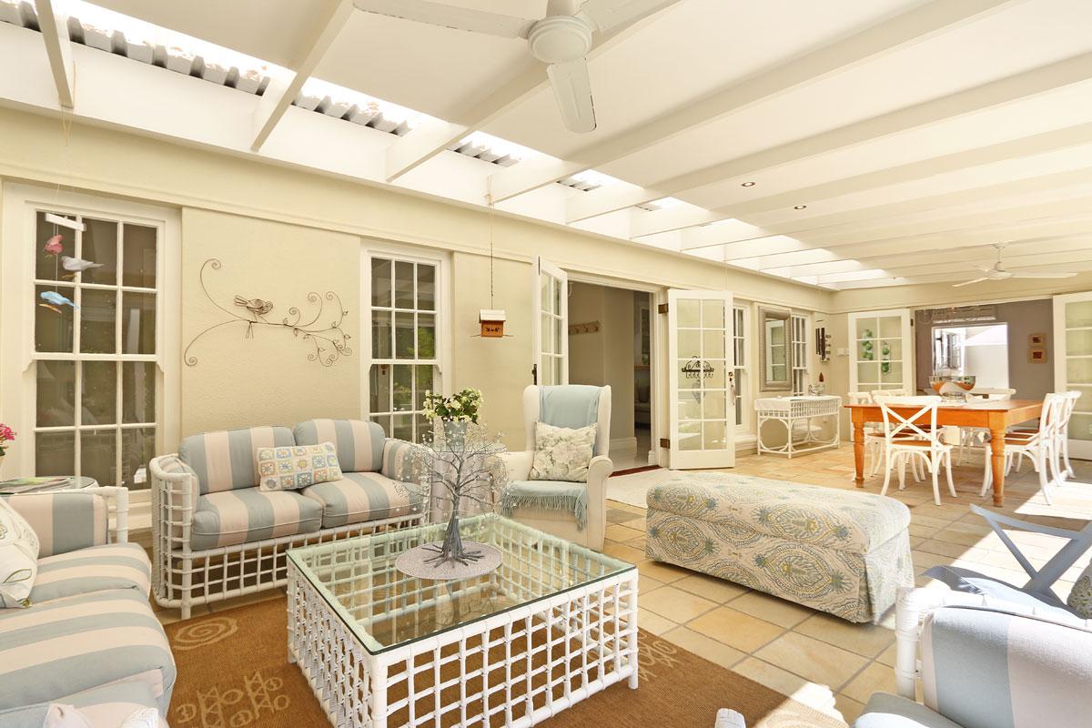 Photo 18 of Constantia Sunkissed Villa accommodation in Constantia, Cape Town with 5 bedrooms and 4 bathrooms