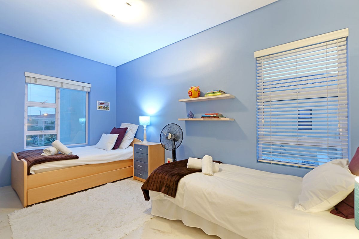 Photo 4 of Cowrie Villa 5 accommodation in Sunset Beach, Cape Town with 4 bedrooms and 3 bathrooms