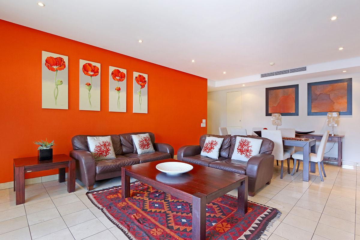 Photo 9 of Gulmarn 205 accommodation in V&A Waterfront, Cape Town with 1 bedrooms and 1 bathrooms