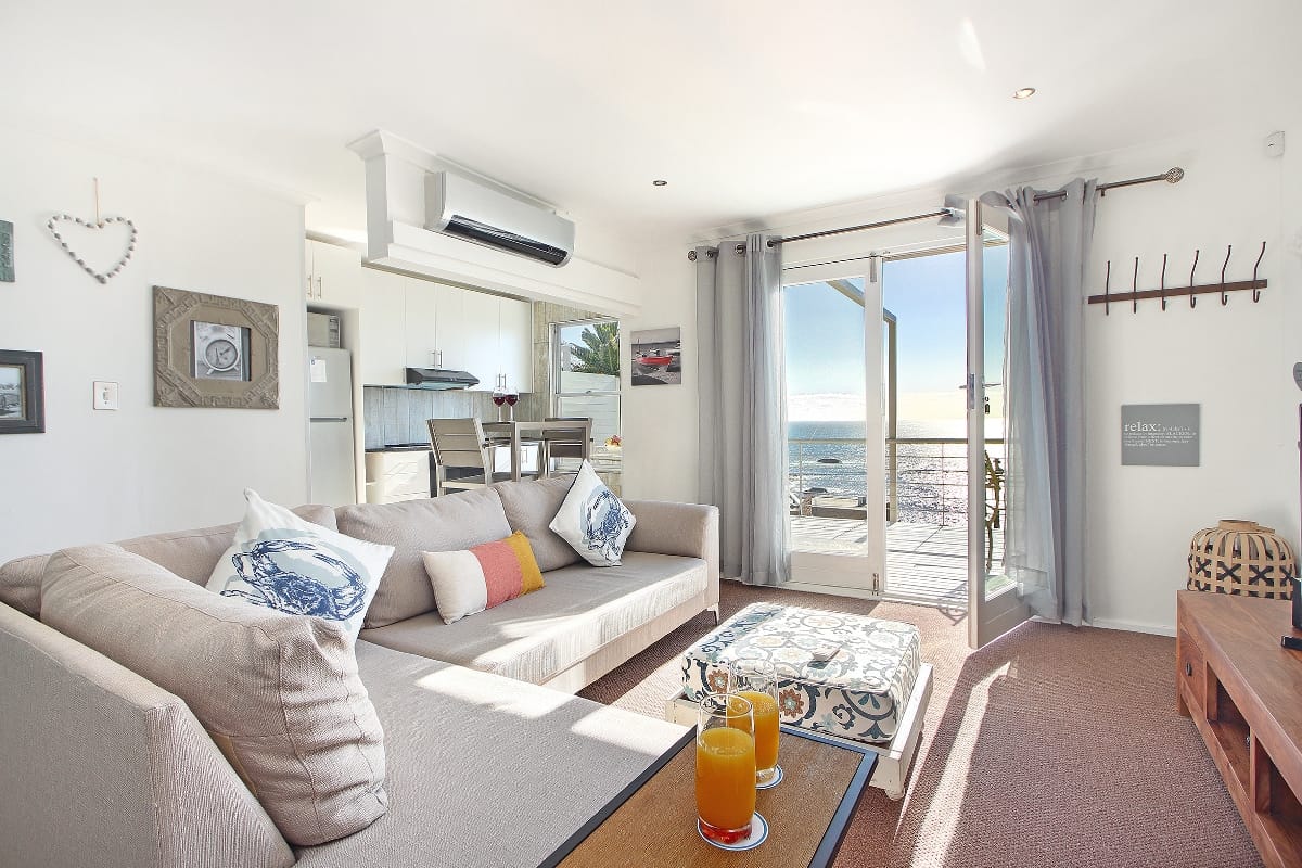 Photo 5 of Indigo Bay – The Villa accommodation in Camps Bay, Cape Town with 4 bedrooms and 4 bathrooms