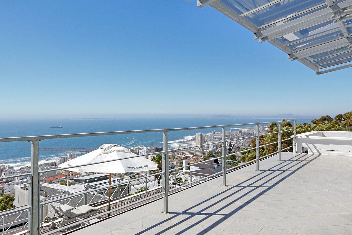 Photo 12 of Ocean Views Villa Bantry Bay accommodation in Bantry Bay, Cape Town with 4 bedrooms and 4 bathrooms