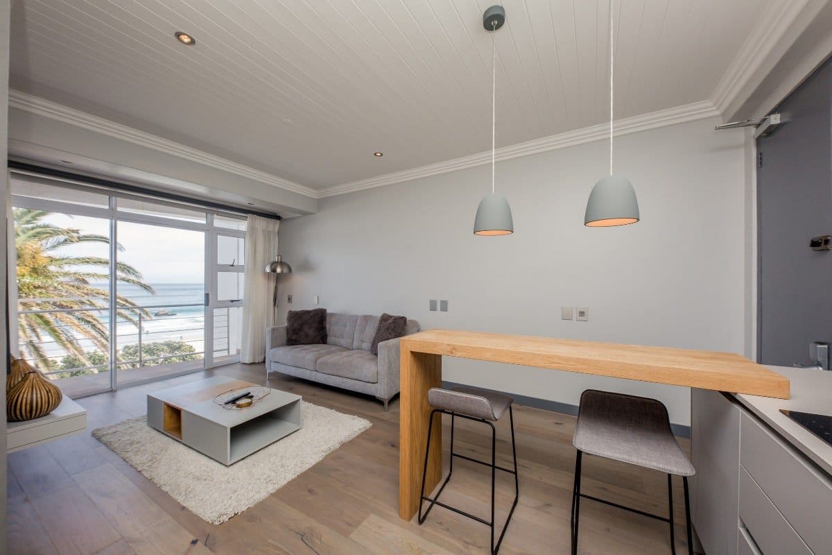 Photo 6 of Seasons Find The Bay accommodation in Camps Bay, Cape Town with 1 bedrooms and 1 bathrooms