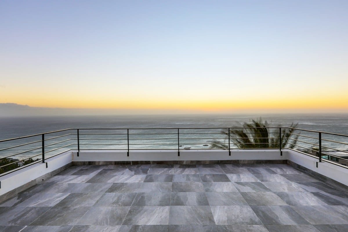 Photo 7 of The Views accommodation in Camps Bay, Cape Town with 4 bedrooms and 4 bathrooms